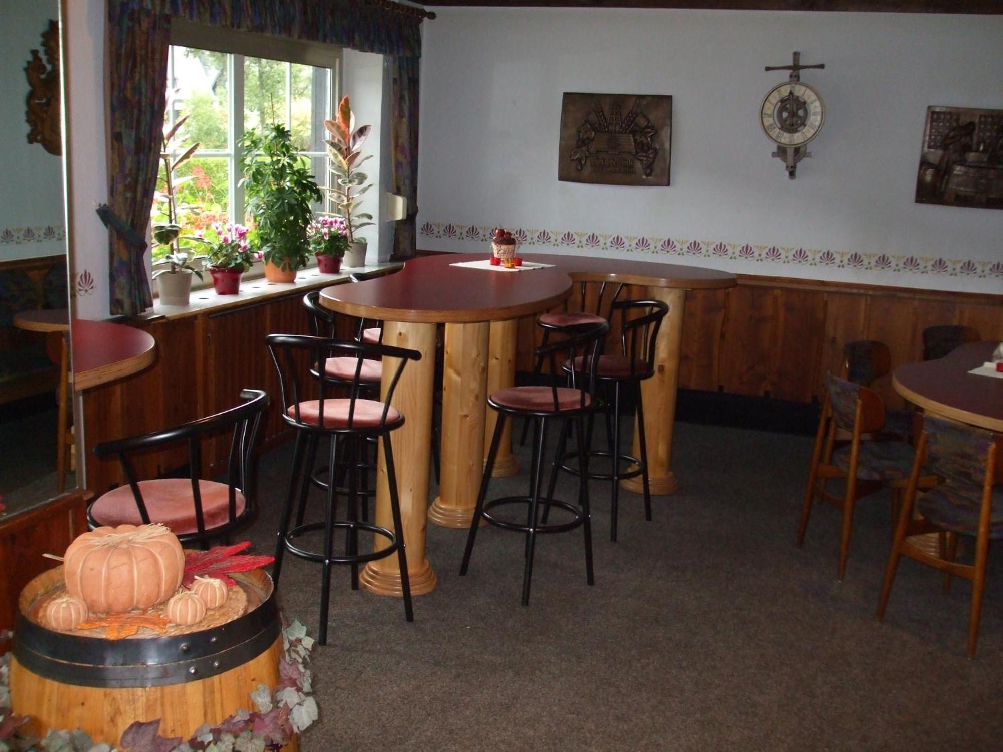 Hotel-Restaurant Zum Dorfkrug Winterberg Kültér fotó